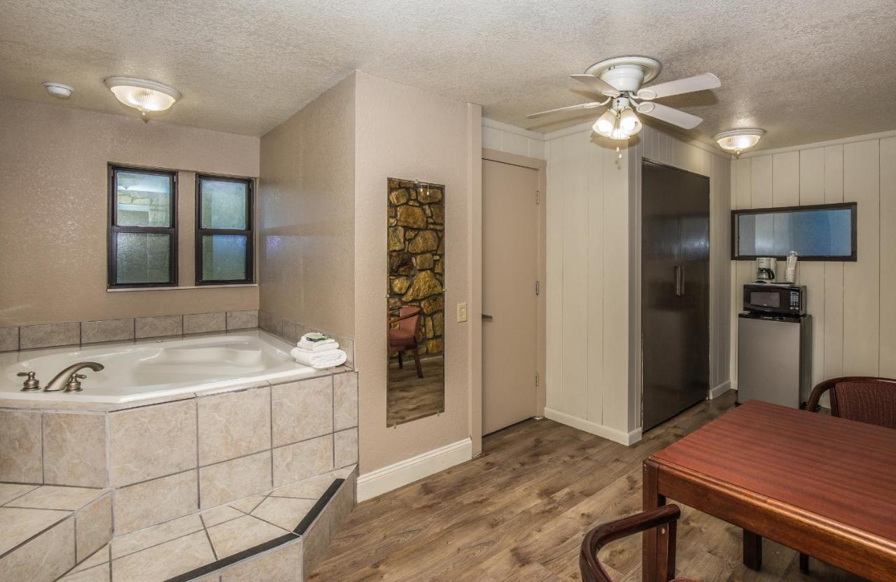 Chalet Inn Gatlinburg Εξωτερικό φωτογραφία