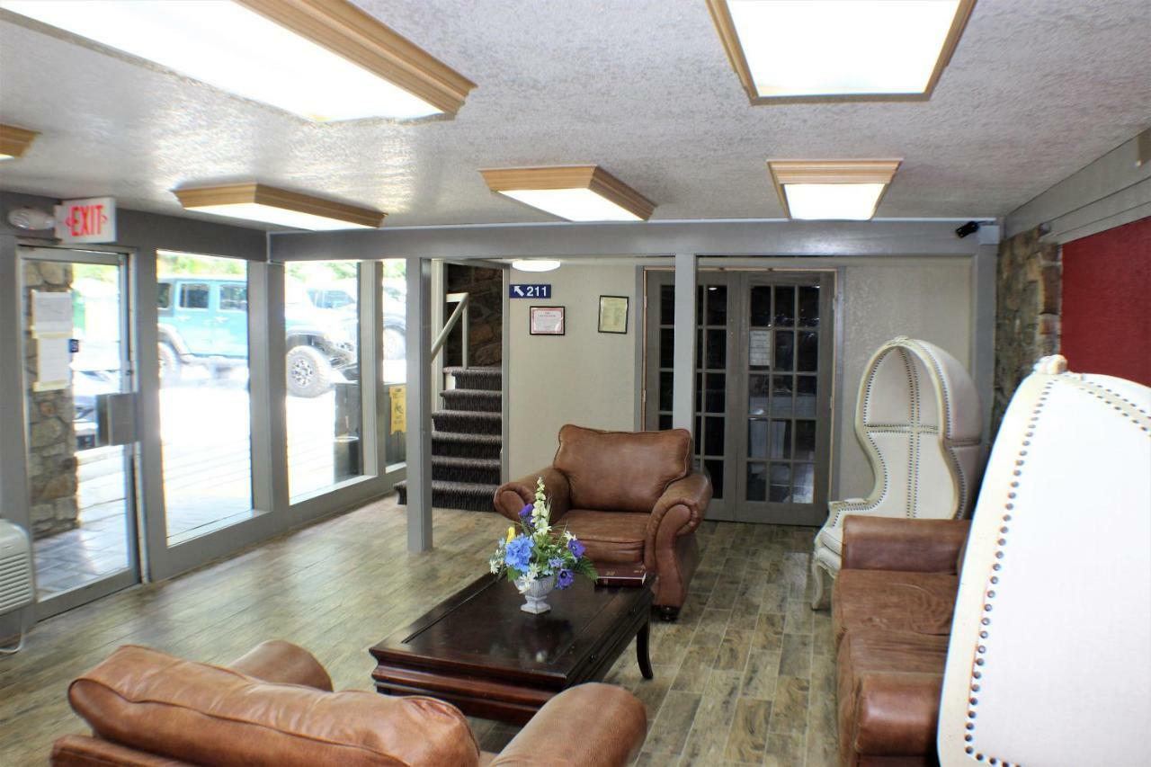 Chalet Inn Gatlinburg Εξωτερικό φωτογραφία
