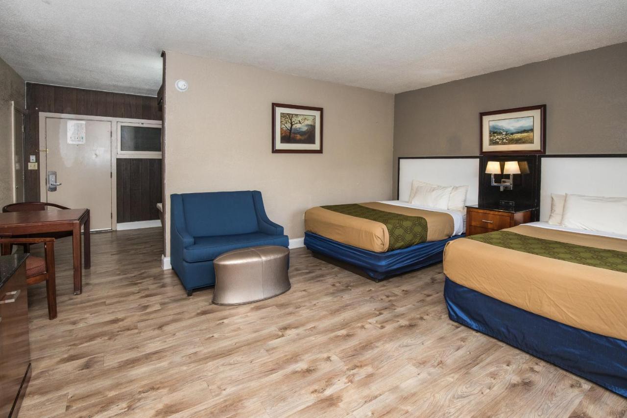 Chalet Inn Gatlinburg Εξωτερικό φωτογραφία