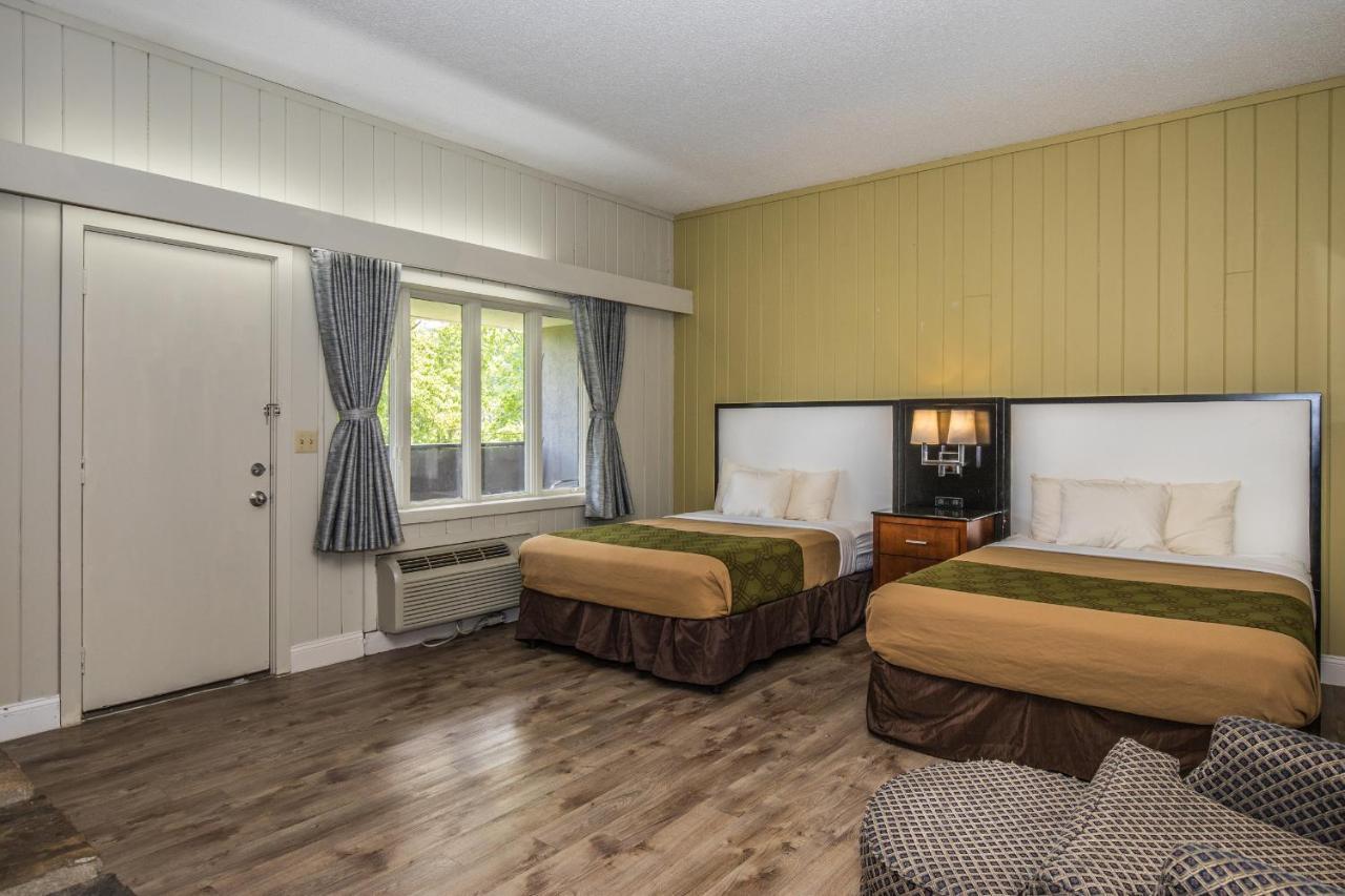 Chalet Inn Gatlinburg Εξωτερικό φωτογραφία