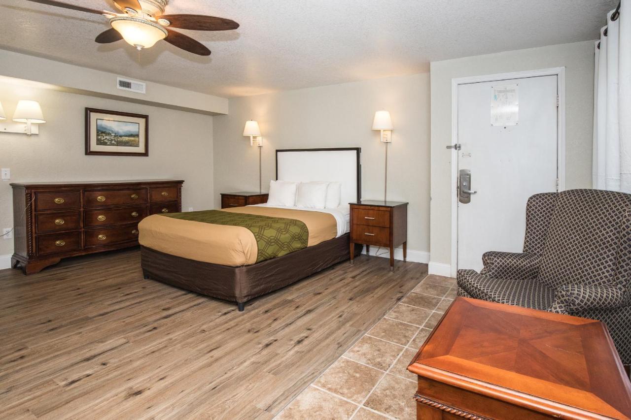Chalet Inn Gatlinburg Εξωτερικό φωτογραφία